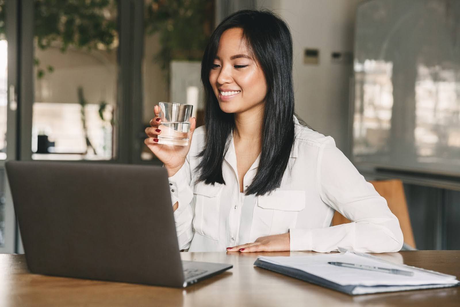 Drinking water while working