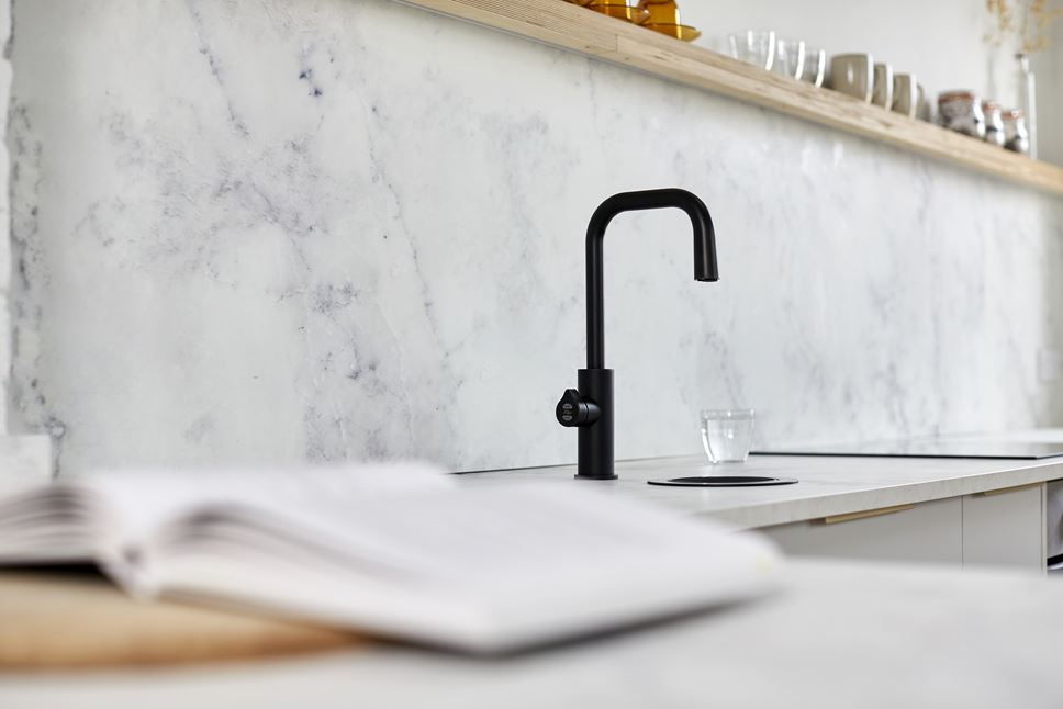 black hydrotap celsius