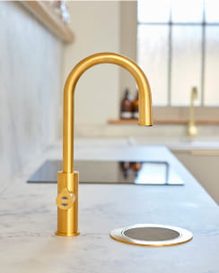 HydroTap Arc Plus in Gold